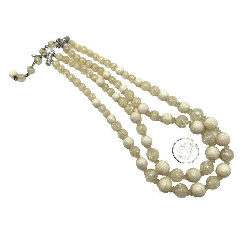 Vintage Coro Lucite Necklace Faceted Bead Cream Ivory Choker 16